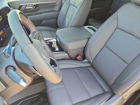 New 2026 Chevrolet Tahoe RST w/ Advanced Technology Package AWD/4WD image 16