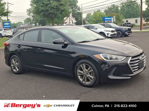 Used 2018 Hyundai Elantra SEL FWD image 3