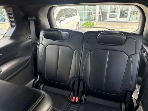 Used 2025 Jeep Grand Cherokee L Limited RWD image 16