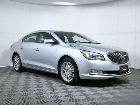 Used 2015 Buick LaCrosse Leather FWD image 1