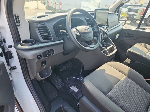 New 2025 Ford Transit 350 XLT image 6