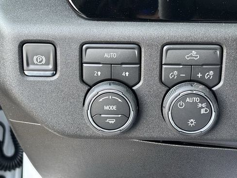 New 2026 Chevrolet Silverado 1500 LT AWD/4WD image 17
