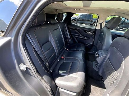 Used 2020 Jaguar F-PACE Prestige AWD/4WD image 27
