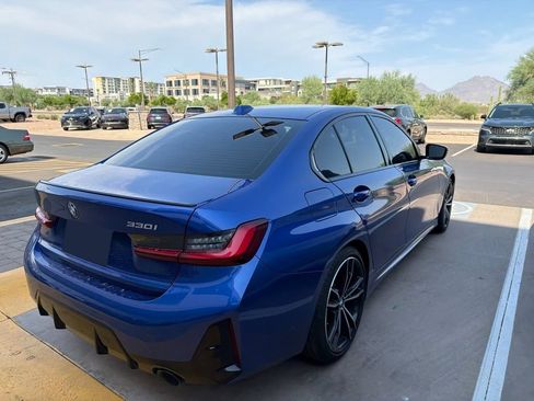 Used 2023 BMW 330i Sedan w/ M Sport Package RWD image 4