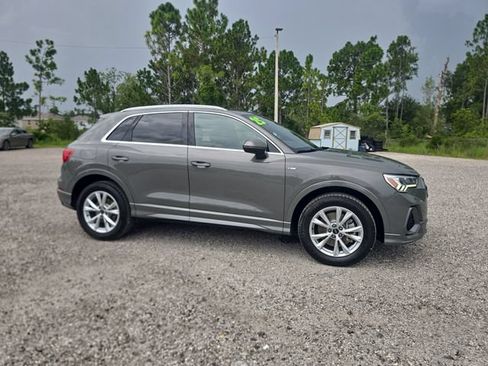 Used 2025 Audi Q3 2.0T Premium AWD/4WD image 2
