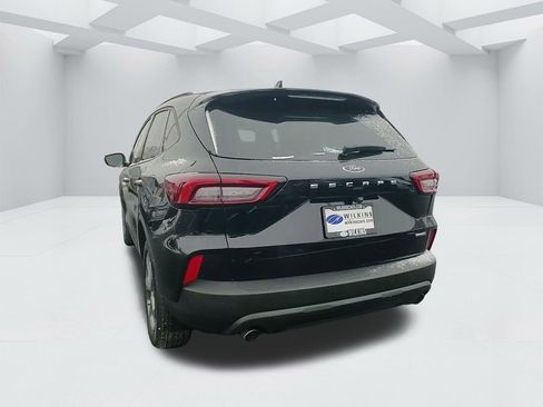 Used 2025 Ford Escape ST-Line image 7
