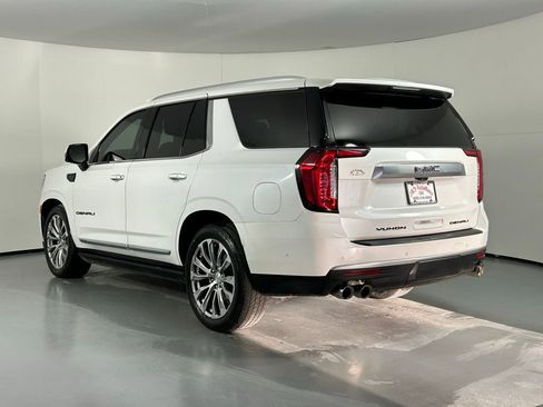 Used 2024 GMC Yukon Denali w/ Denali Reserve Package image 4
