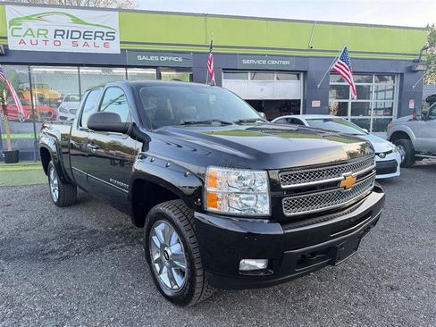 Used 2013 Chevrolet Silverado 1500 LTZ image 3