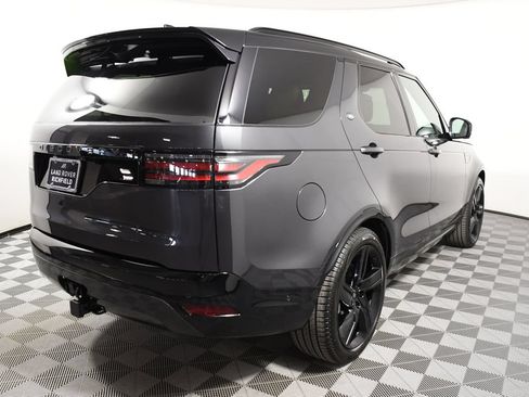 Certified 2025 Land Rover Discovery Dynamic SE AWD/4WD image 6