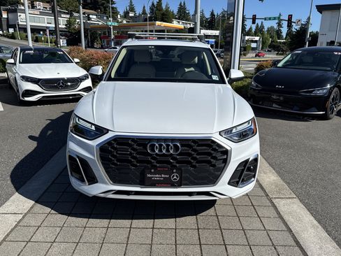 Used 2023 Audi Q5 2.0T Premium AWD/4WD image 2