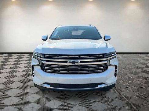 Used 2023 Chevrolet Tahoe Premier AWD/4WD image 2
