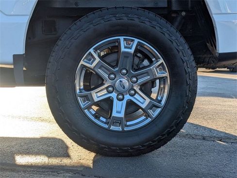 Used 2021 Ford F150 XLT w/ XTR Package image 12