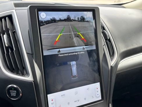 Used 2022 Ford Edge SEL image 19