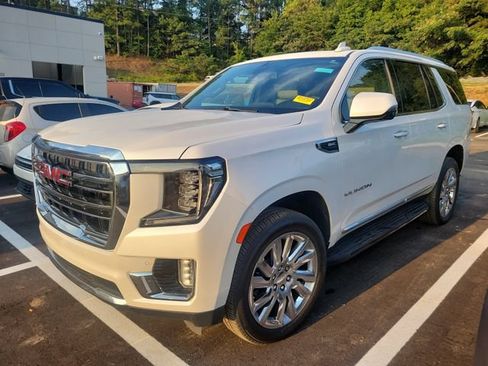 Used 2021 GMC Yukon SLT w/ SLT Luxury Plus Package RWD image 3