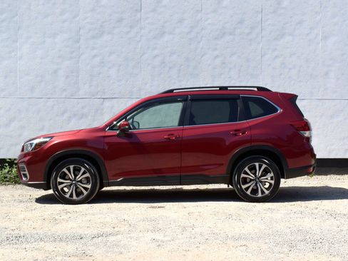 Used 2019 Subaru Forester Limited w/ Popular Package #3 AWD/4WD image 9