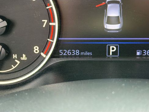 Used 2020 Nissan Altima 2.5 SR w/ Premium Package FWD image 39