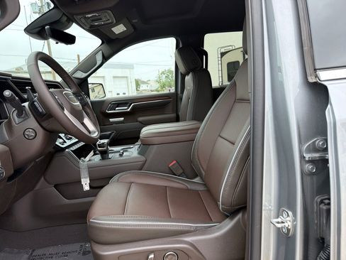 New 2026 GMC Sierra 1500 Denali w/ Technology Package AWD/4WD image 14