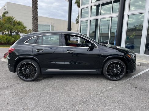 New 2026 Mercedes-Benz GLA 35 AMG 4MATIC image 8