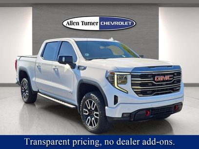 Used 2022 GMC Sierra 1500 AT4 w/ AT4 Premium Package