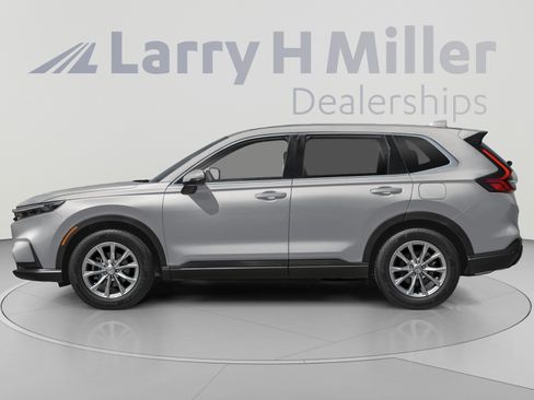 Used 2025 Honda CR-V EX image 3