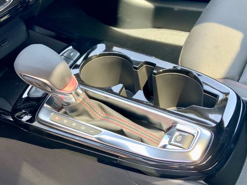 New 2026 Chevrolet Trax RS w/ Sunroof Package FWD image 41