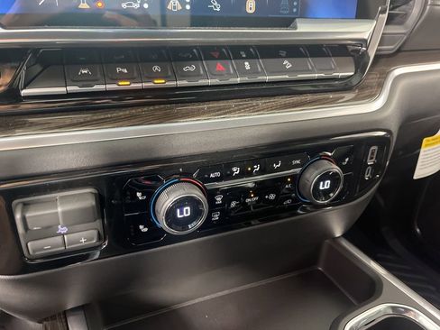New 2026 Chevrolet Silverado 1500 LT Trail Boss AWD/4WD image 27