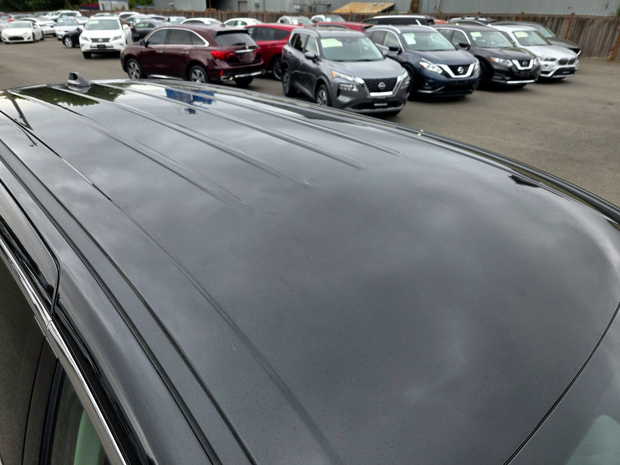 Used 2023 Chrysler Pacifica Touring-L FWD image 16