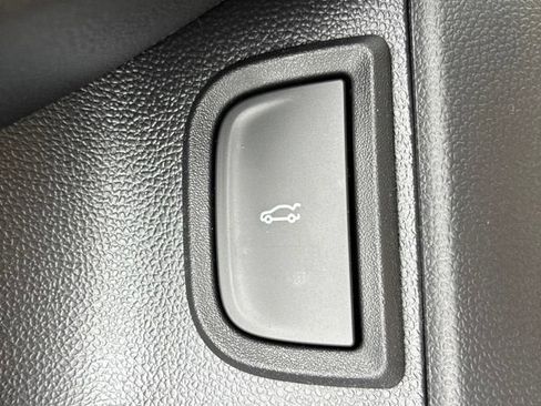 New 2027 Chevrolet Equinox RS w/ Safety and Technology Package AWD/4WD image 25