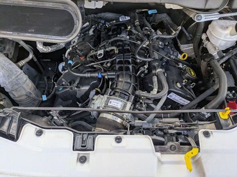 Used 2023 Ford Transit 350 XLT RWD image 27
