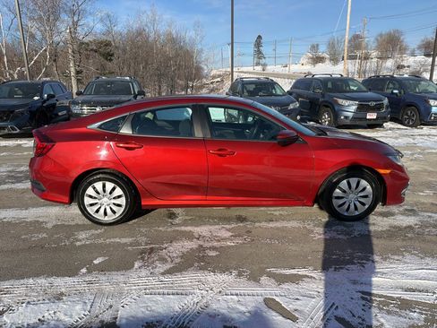 Used 2019 Honda Civic LX image 4