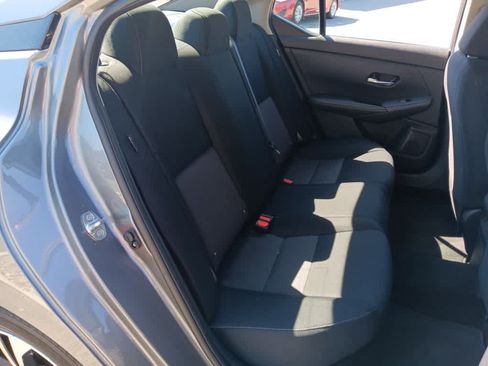 Used 2023 Nissan Sentra SV FWD image 16