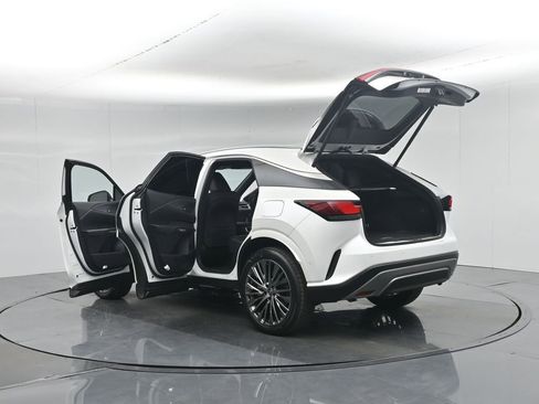 Used 2025 Lexus RX 450h AWD w/ Convenience Package image 38