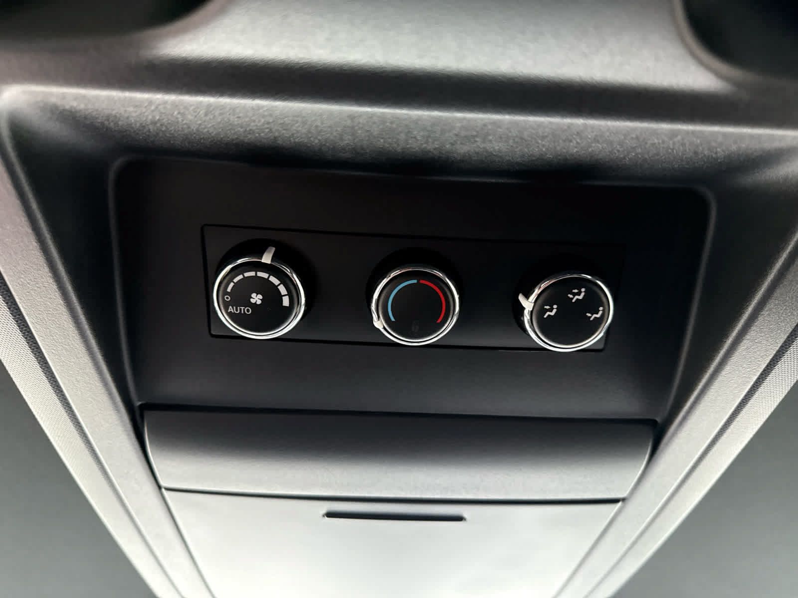 Used 2019 Dodge Grand Caravan GT FWD image 16