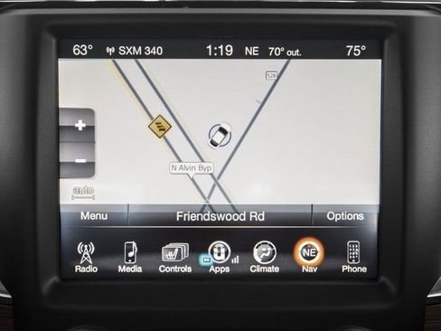 Used 2017 RAM 1500 Laramie w/ Convenience Group image 20