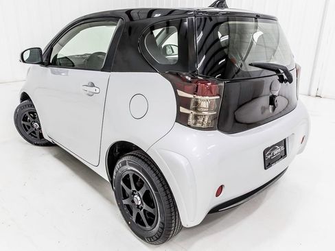 Used 2012 Scion iQ w/ Rear Speaker Pkg image 4