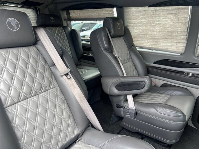 Used 2022 GMC Savana 2500 w/ Enhanced Convenience Package RWD image 14