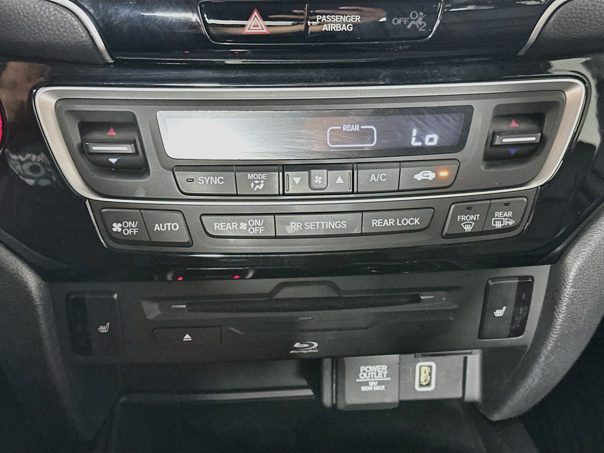Used 2019 Honda Pilot Touring image 23