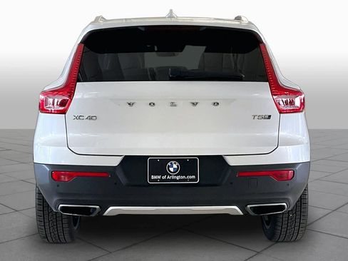 Used 2019 Volvo XC40 T5 Inscription AWD/4WD image 4