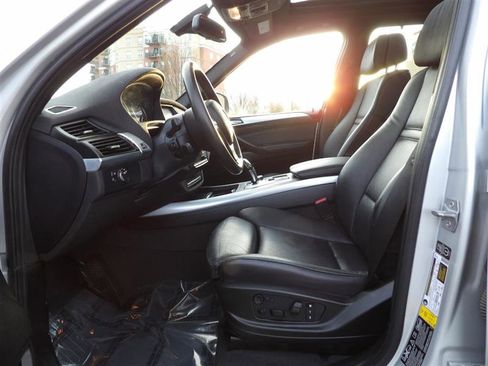 Used 2013 BMW X5 xDrive35d image 12