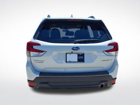 Used 2023 Subaru Forester Limited AWD/4WD image 16