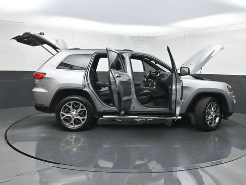 Used 2021 Jeep Grand Cherokee Limited w/ Luxury Group II AWD/4WD image 43