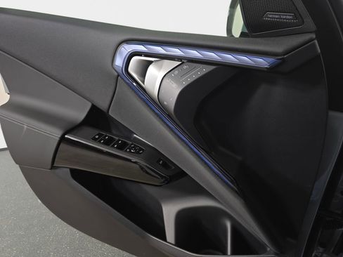 New 2026 BMW X3 xDrive30 w/ M Sport Package image 26