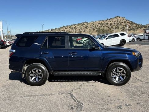Used 2022 Toyota 4Runner TRD Off-Road Premium w/ Moonroof Package image 2