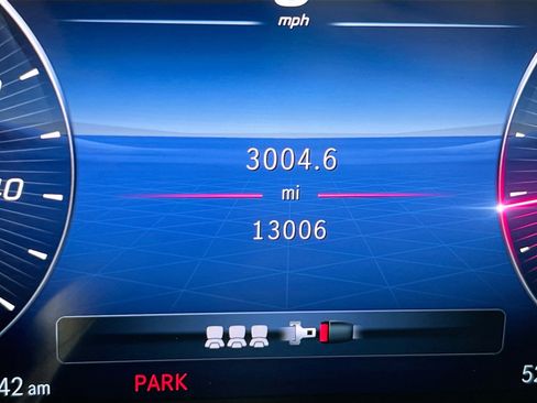 Used 2023 Mercedes-Benz C 300 4MATIC Sedan image 12