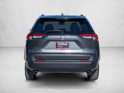 Used 2023 Toyota RAV4 XLE Premium FWD image 7