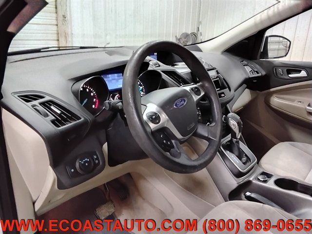 Used 2013 Ford Escape SE FWD image 11