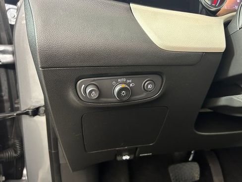 Used 2023 Buick Encore GX Preferred w/ Cold Weather Comfort Package image 19