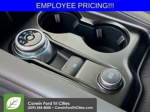 New 2026 Ford Explorer Active AWD/4WD image 10