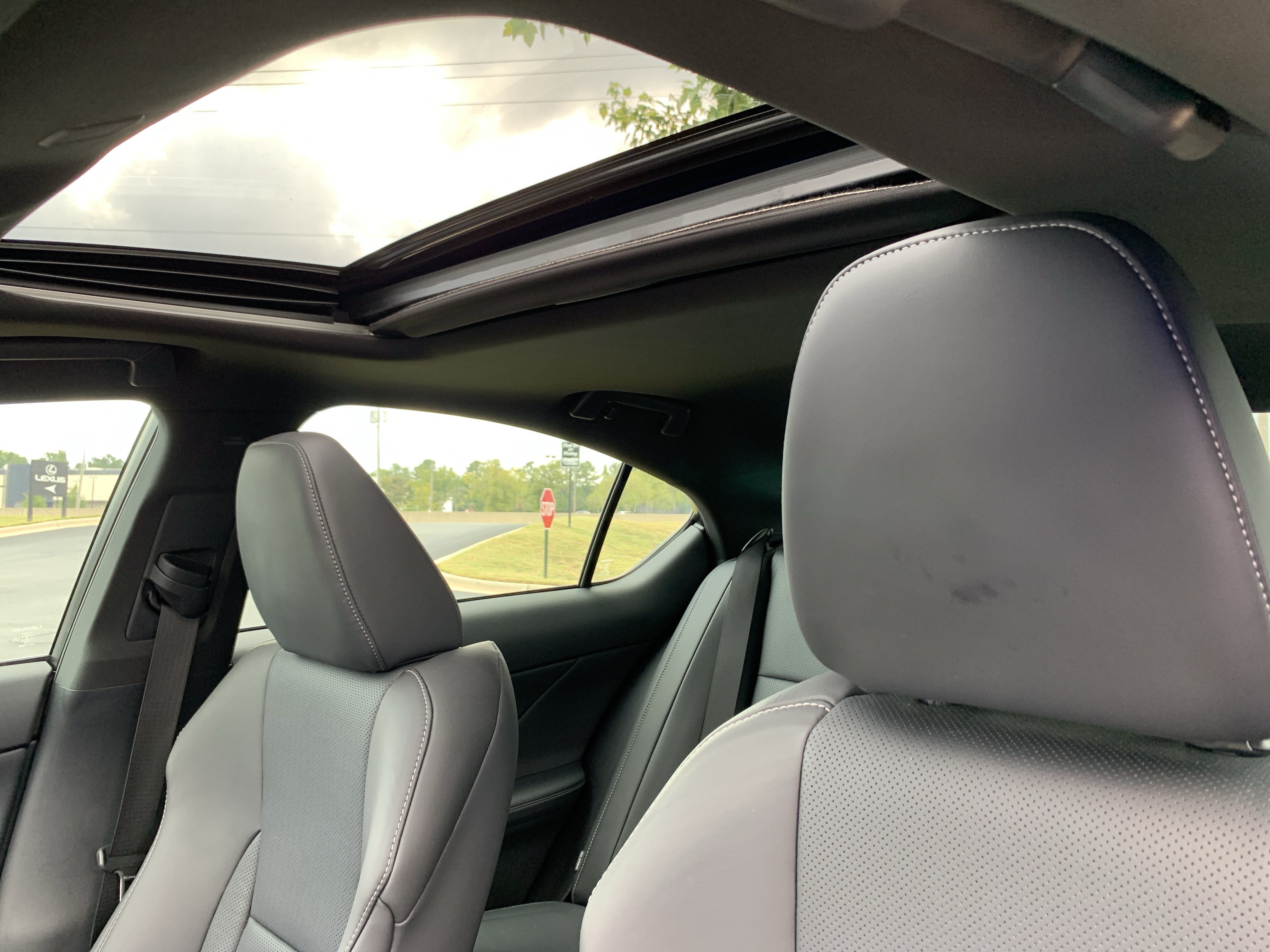 Used 2026 Lexus IS 350 F Sport w/ Technology Package RWD image 28