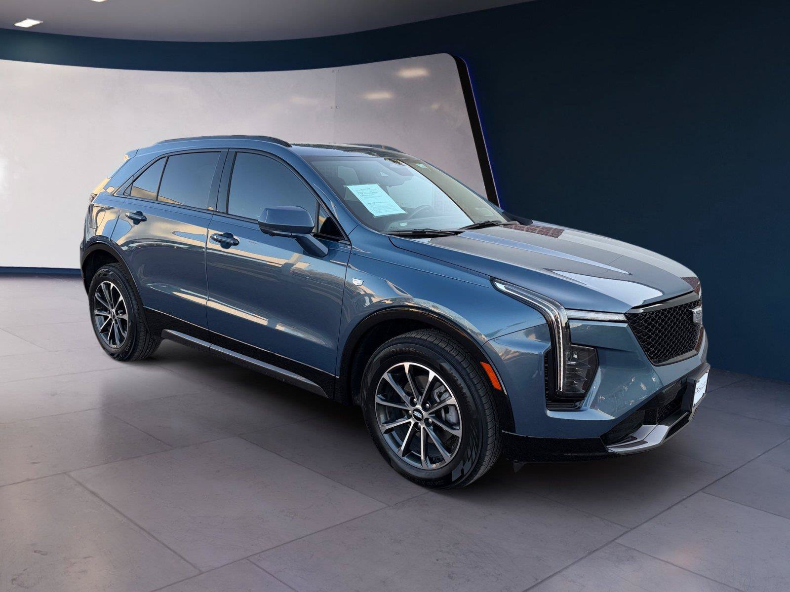 Certified 2025 Cadillac XT4 Sport FWD image 7